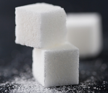 توقيع ثلاث اتفاقيات شراكة لتطوير قطاع صناعة السكر